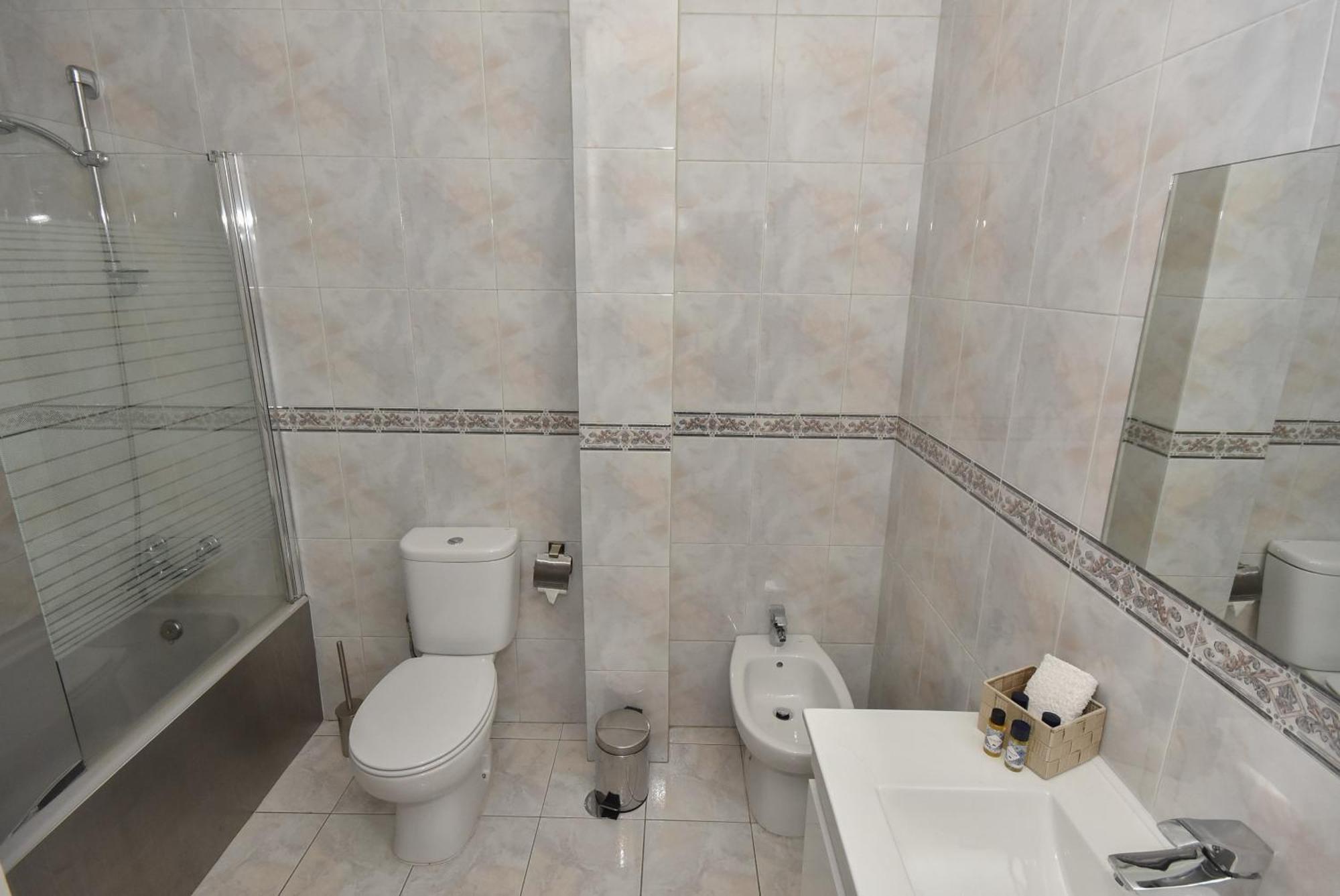 Classico Guesthouse Вила-Нова-ди-Гая Экстерьер фото